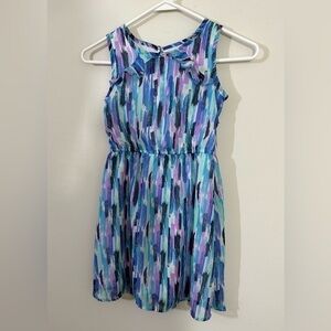 Wonder Nation sz 7 -8 (Md) girls fancy dress in a sheer blue print that’s lined